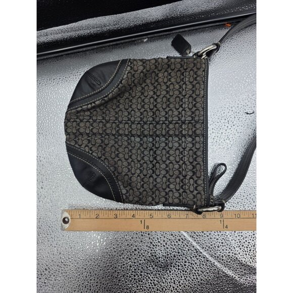 Coach Signature‎ Crossbody Bag - Picture 10 of 10